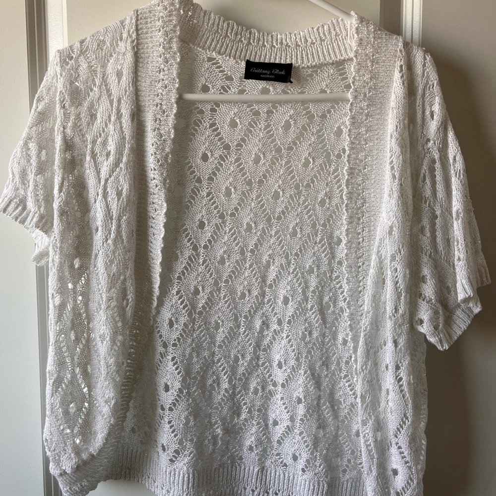 White cover up short sleeve for dress wear